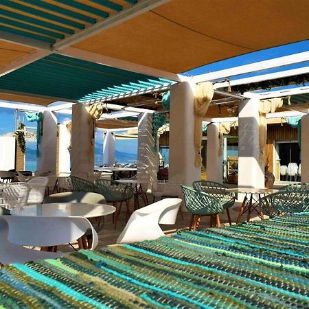Отель Marzi Beach And Bungalows Коккони Экстерьер фото