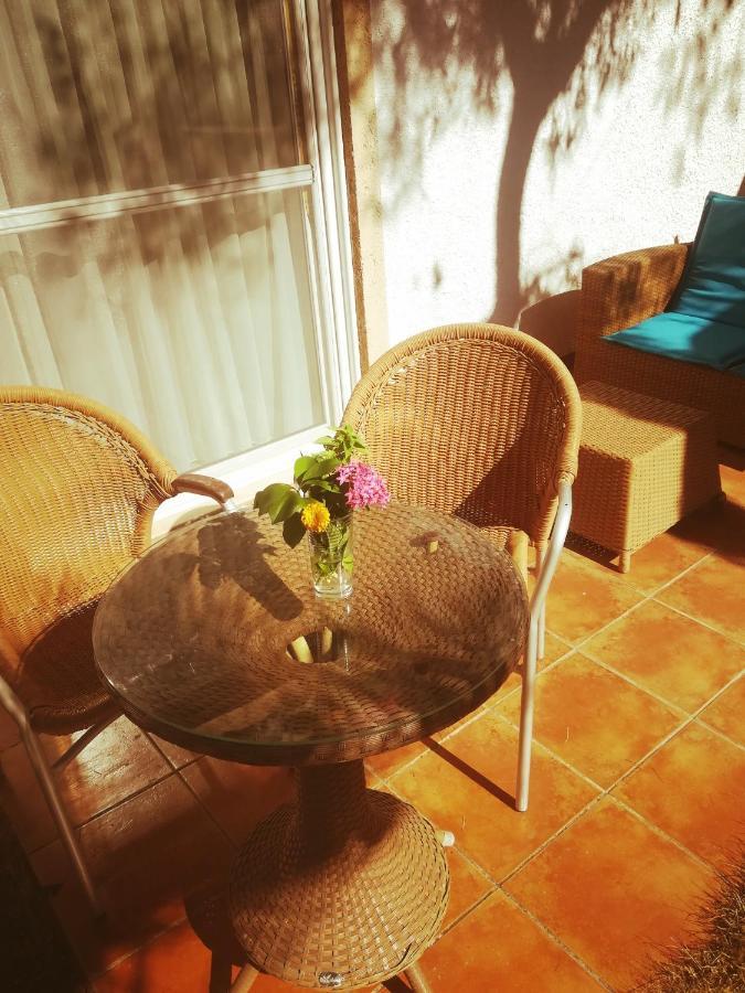 Отель Marzi Beach And Bungalows Коккони Экстерьер фото