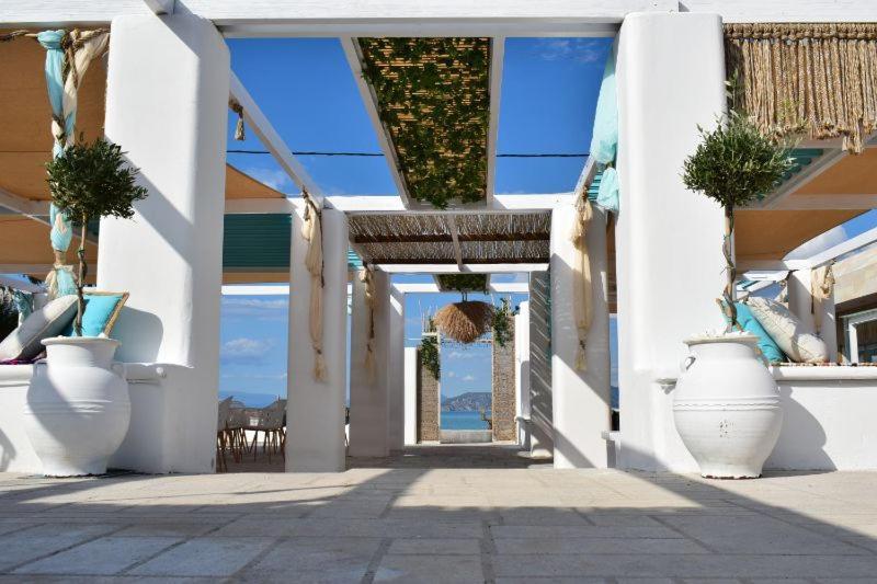 Отель Marzi Beach And Bungalows Коккони Экстерьер фото